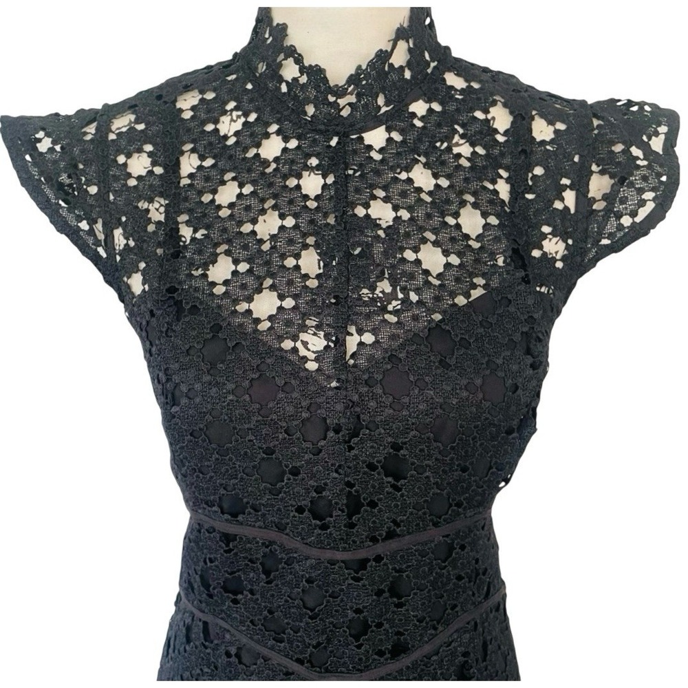 Bardot Black Lace Dress US 4 XS High Neck Cap Sleeve Fit Flare NWT - Picture 4 of 11